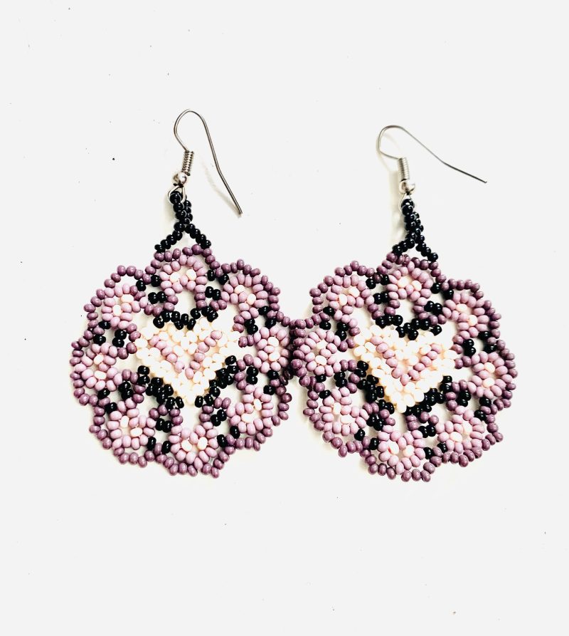 Rarapallo People: Unique Beaded Earrings - Image 3