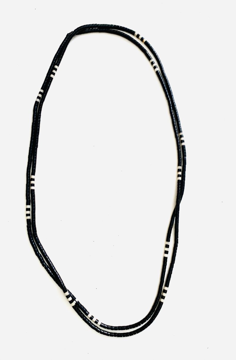 Tukumã People: Dark Chocolate and White Necklace- Handcrafted - Image 5