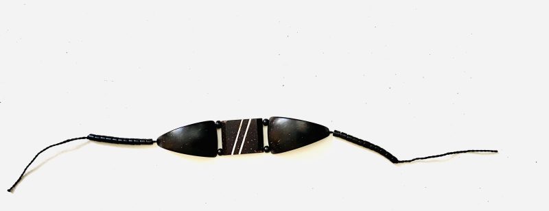 Apurinã People: Tukumã Brown with White Lines  Bracelet- Handcrafted - Image 3